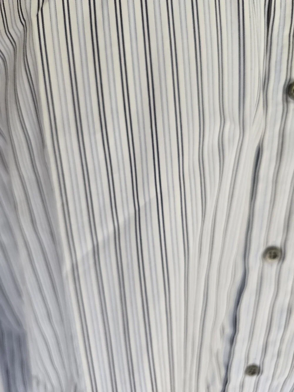 Authentic Gucci Men's Shirt Size 39/15 1/2 Blue White Striped Made in Italy COA